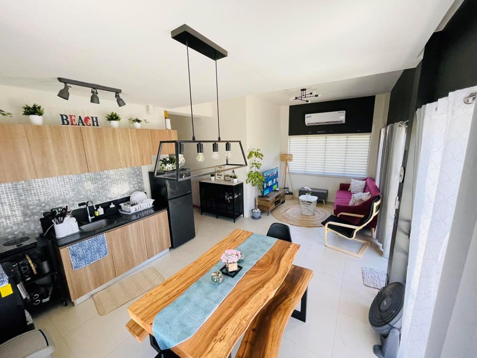 Seafront Residences Vacation Getaway San Juan  Buitenkant foto